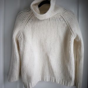 Banana Republic wool turtleneck